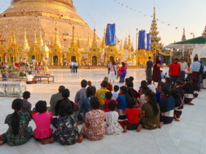 shwedagon-pagoda-myanmar