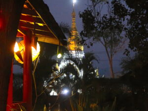 stupa-pristine-lotus-inle-lake